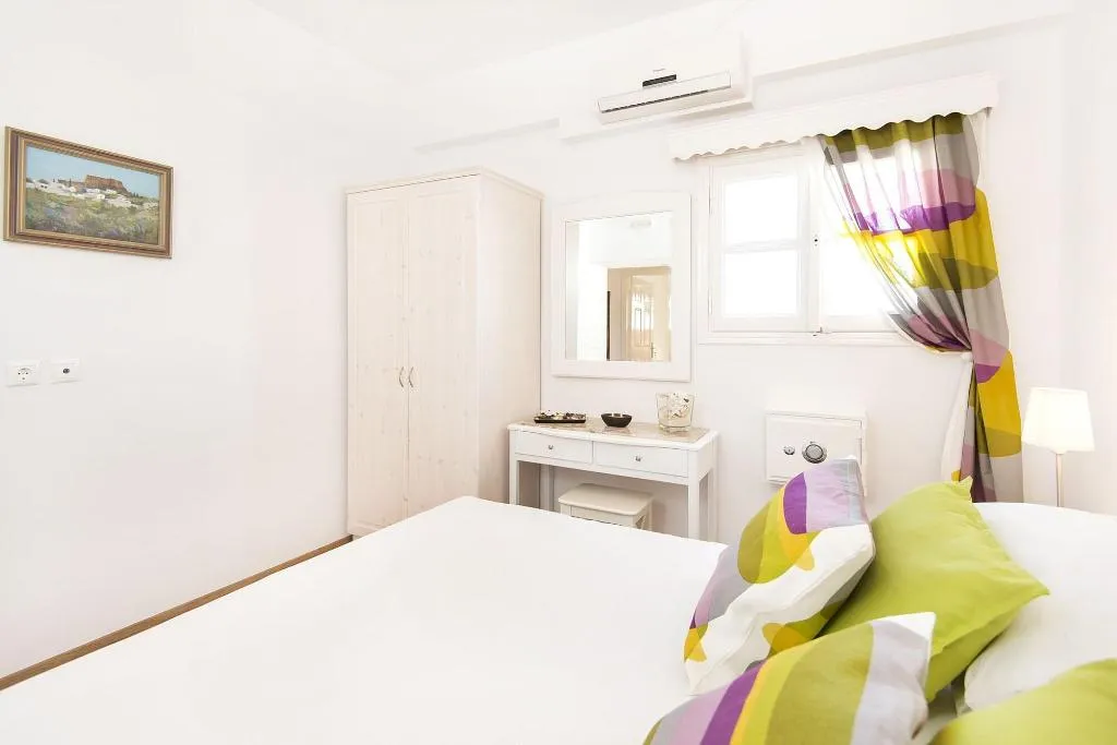 Room, Lindos Harmony Suites, Rhodes