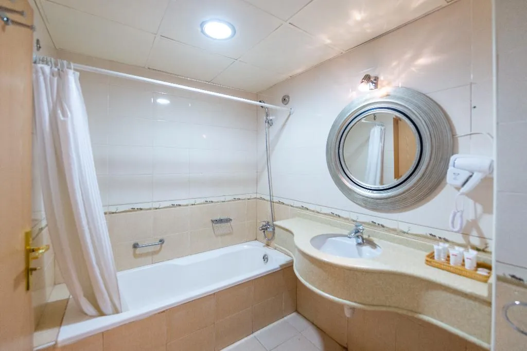 SUITE EXECUTIVE Room, Crystal Plaza Hotel, Dubai