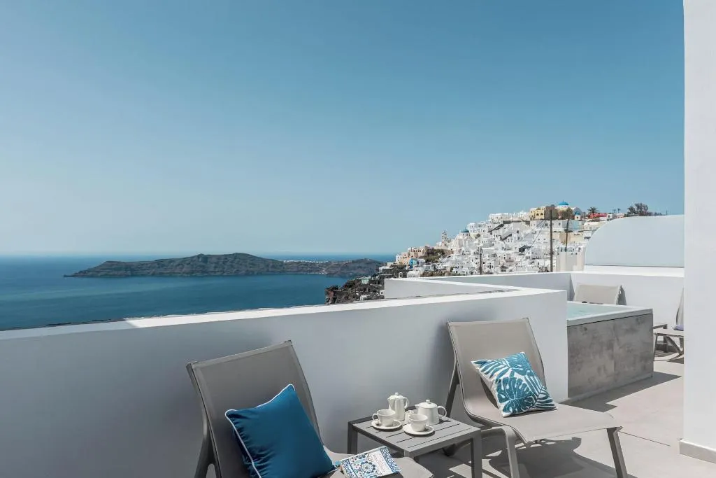 Room, Aeifos Boutique Hotel, Santorini