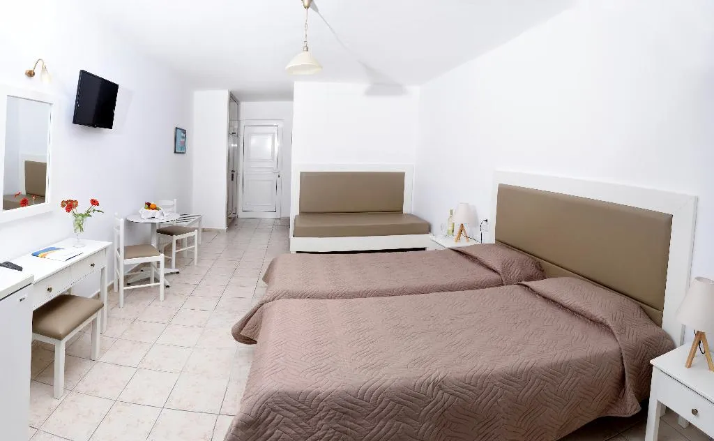 TRIPLE THREE BEDS Room, Koni Village, Crete