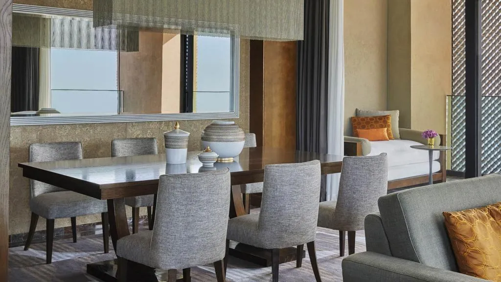 SUITE KING SIZE BED Room, Four Seasons Hotel Casablanca, Casablanca
