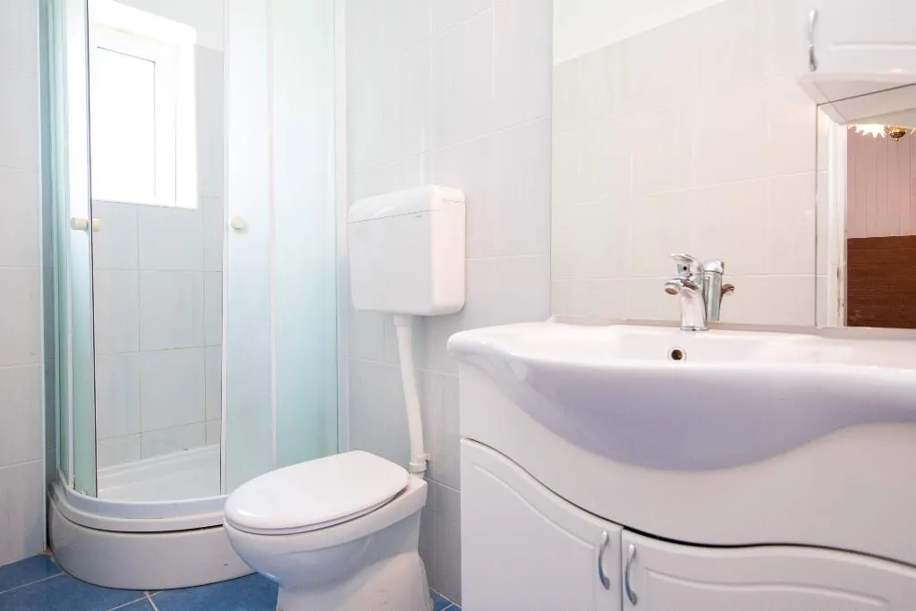DOUBLE CLASSIC GARDEN VIEW Room, Guest House J&J, Dubrovnik