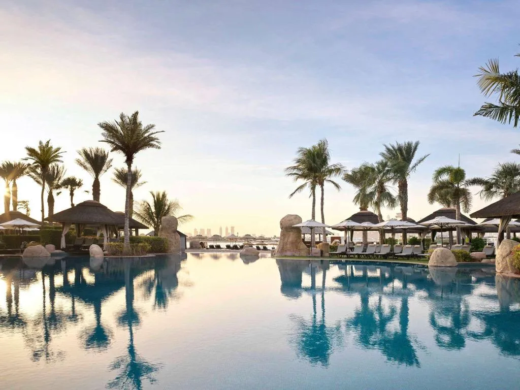 Pool, Sofitel Dubai The Palm, Dubai