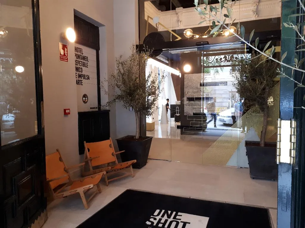 Lobby, One Shot Fortuny 07, Madrid