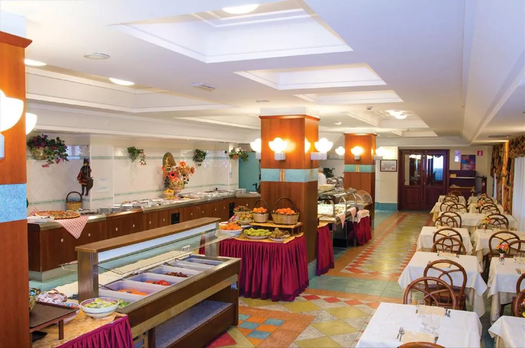 Restaurant, Caesar Palace, Catania