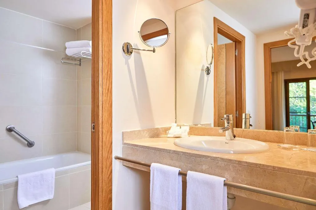 Room, Zafiro Cala Mesquida, Majorca