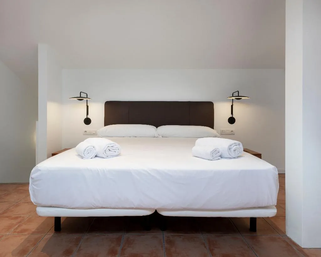 APARTMENT TWO BEDROOMS Room, Alta House Suites, Costa Brava