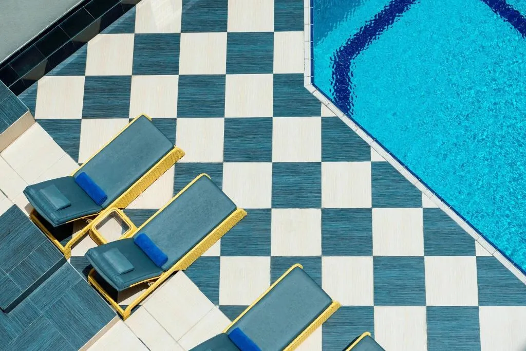 Pool, Majestic Cove Hotel, Dubai