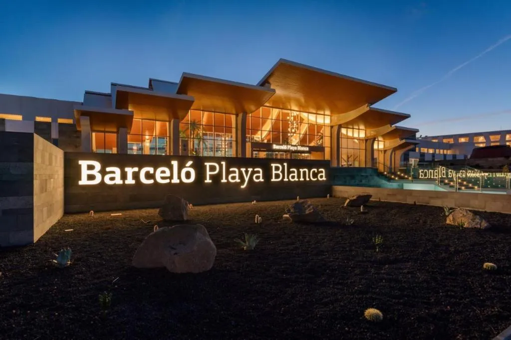 General view, Barcelo Playa Blanca Royal Level- Adults Only, Lanzarote