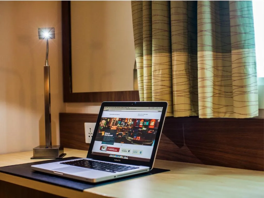 SINGLE STANDARD Room, Citymax Hotel Al Barsha at the Mall, Dubai