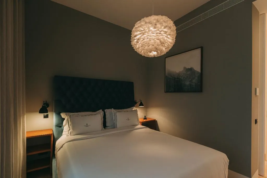 APARTMENT FOUR BEDROOMS Room, Torel Palace Lisboa, Lisbon