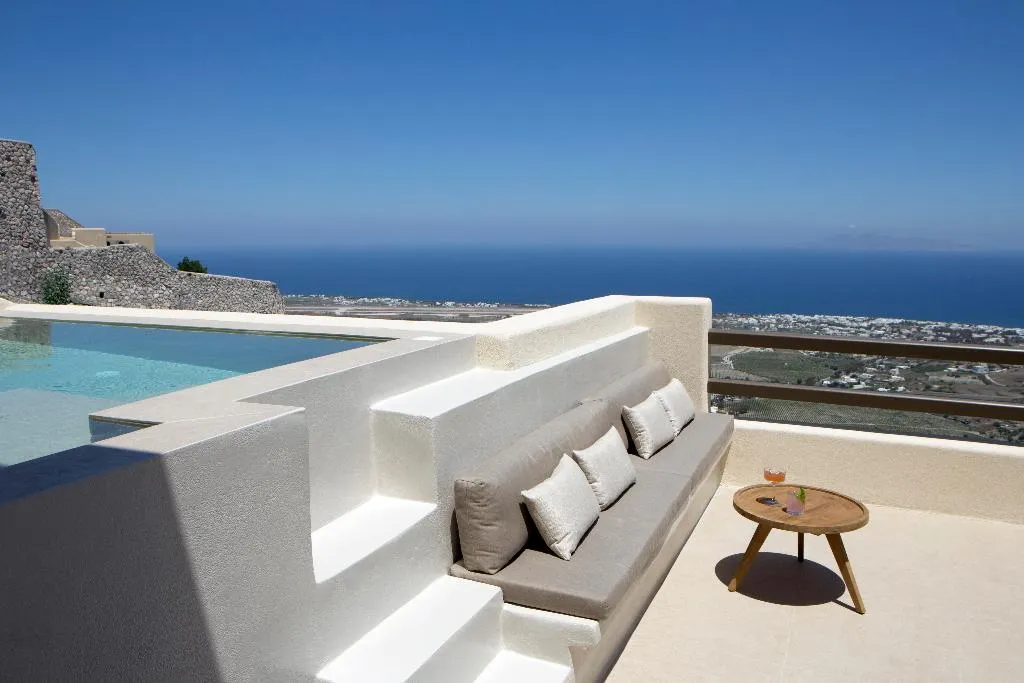 JUNIOR SUITE SEA VIEW WITH PRIVATE POOL Room, Elessa Hotel, Santorini