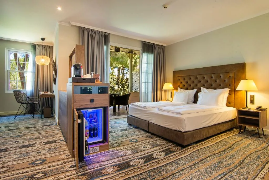 JUNIOR SUITE STANDARD Room, Lindner Mallorca Portals Nous, part of JdV Hyatt, Majorca