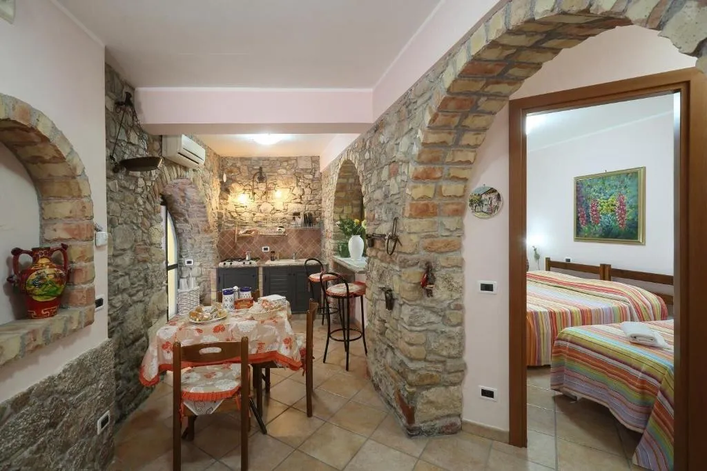 Room, Al Vicoletto, Taormina