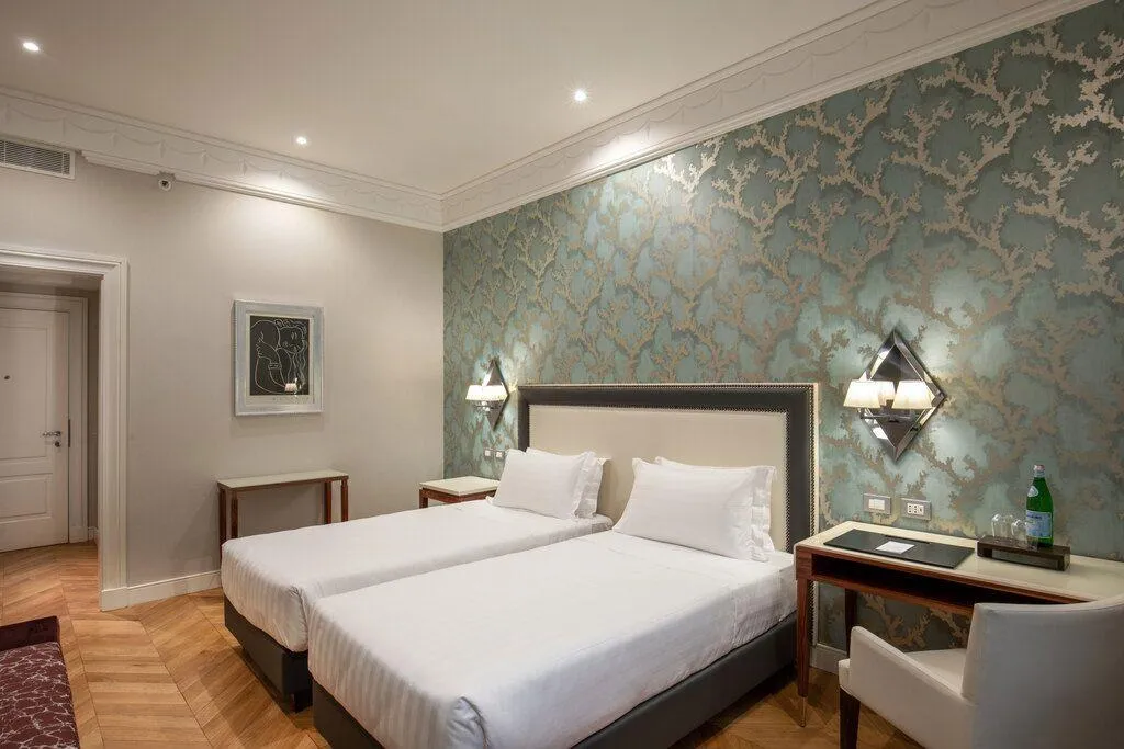 TWIN SUPERIOR Room, Rose Garden Palace, Rome