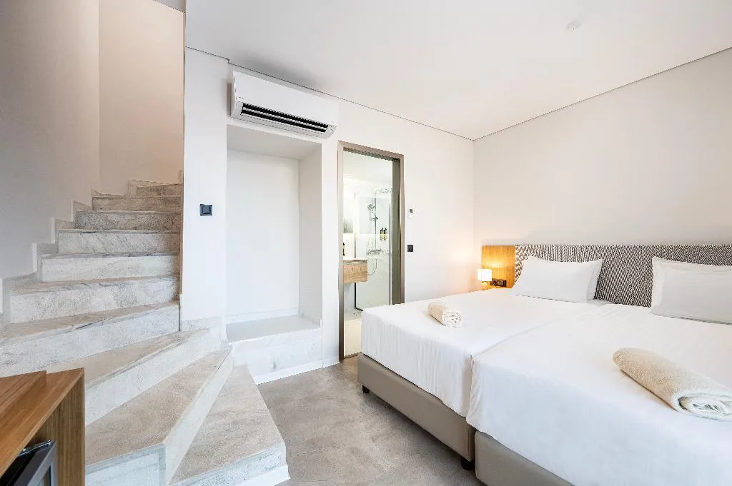 FAMILY ROOM SEA VIEW Room, Athina Palace, Crete