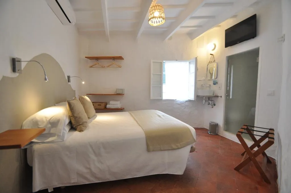 DOUBLE BASIC Room, Port Antic Ciutadella, Menorca