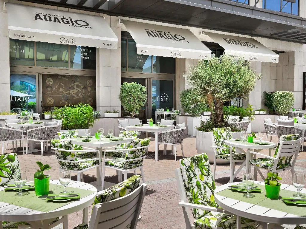 Restaurant, Adagio Premium The Palm, Dubai