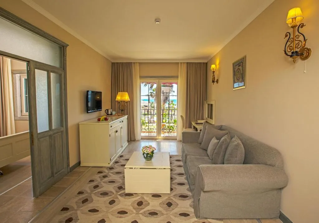 SUITE STANDARD Room, Alacati Beach Resort, Izmir