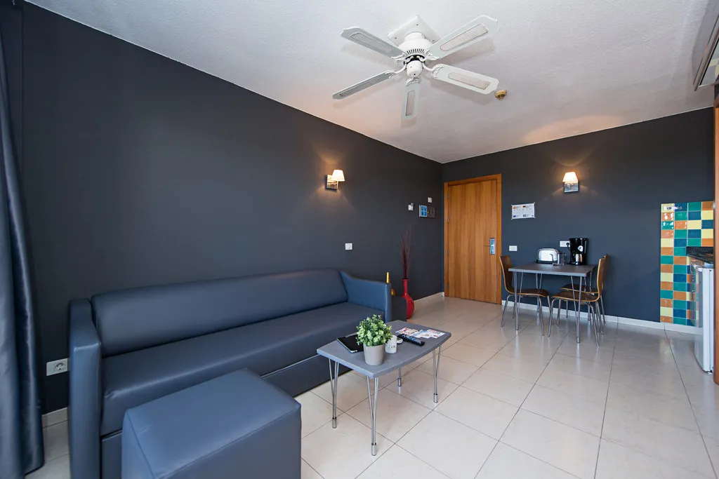 APARTMENT POOL VIEW ONE BEDROOM Room, Axel Beach Maspalomas - Only Adults, Gran Canaria