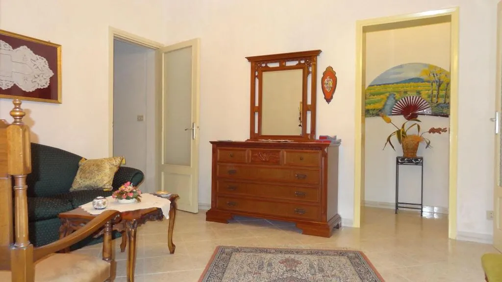 Lobby, Melone Giallo, Palermo