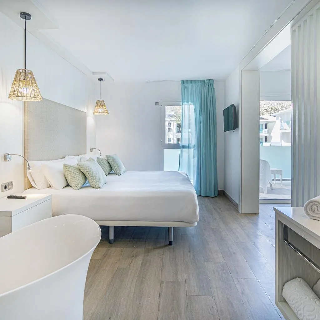Room, MarSenses Puerto Pollensa Hotel and Spa, Majorca