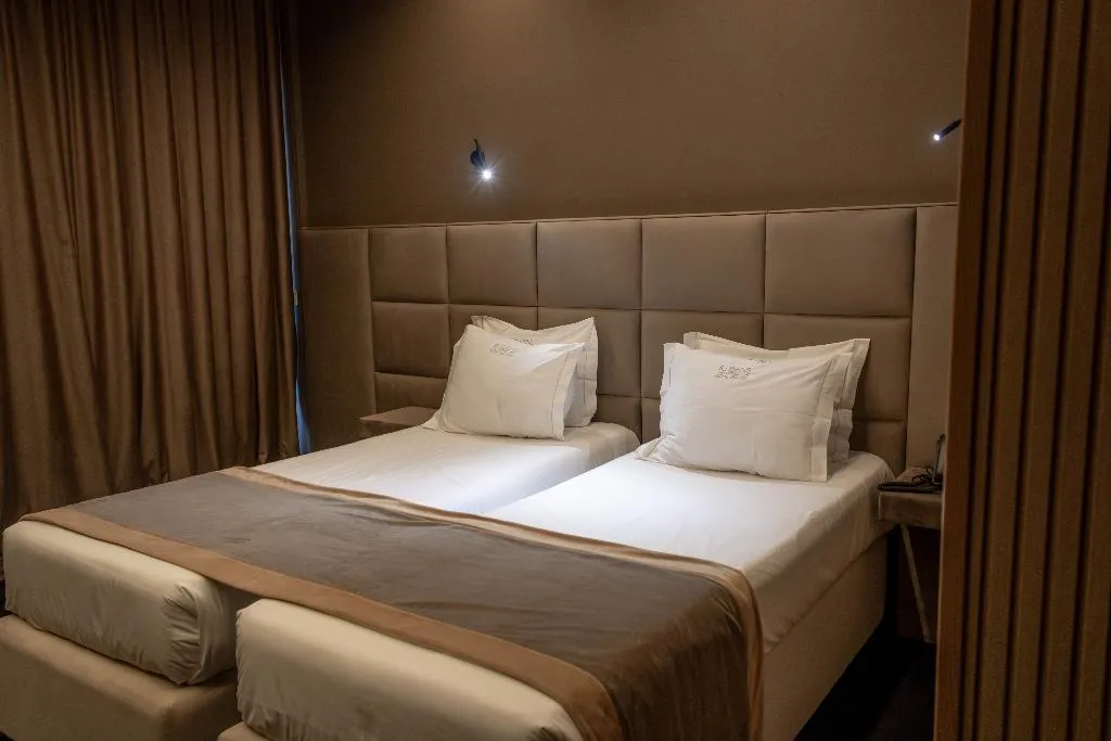 Double or Twin SUPERIOR Room, Rubens Hotels & Spa, Porto