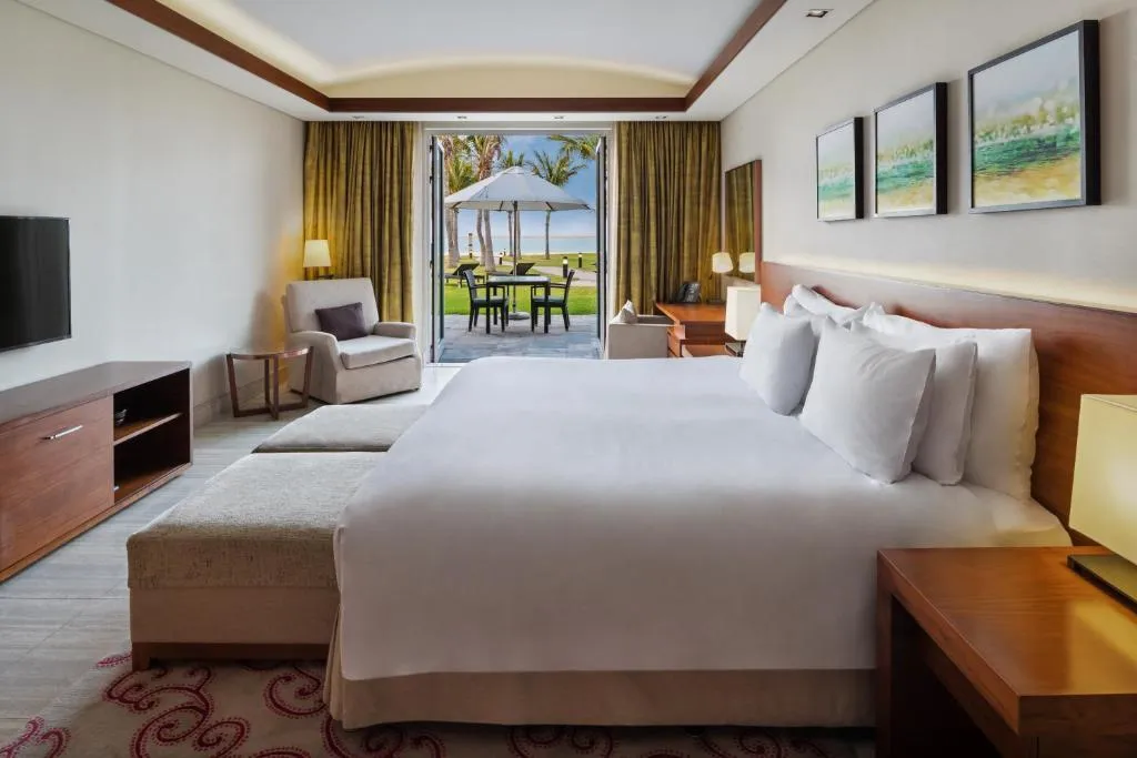 SUITE BEACH FRONT Room, JA The Resort – JA Palm Tree Court, Dubai, Dubai