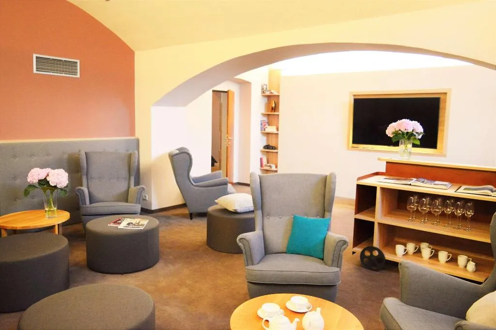 Bar, Hotel Klarov, Prague