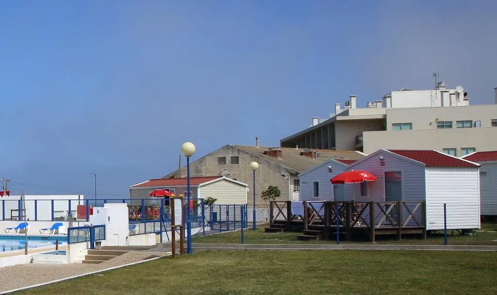BUNGALOW CAPACITY 2 Room, Orbitur Canidelo, Porto