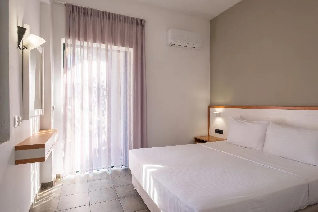 FAMILY ROOM CLASSIC ONE BEDROOM Room, Romantica Hotel, Crete