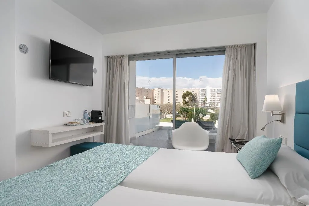 DOUBLE SINGLE USE SUPERIOR SEA VIEW Room, Alua Leo, Majorca