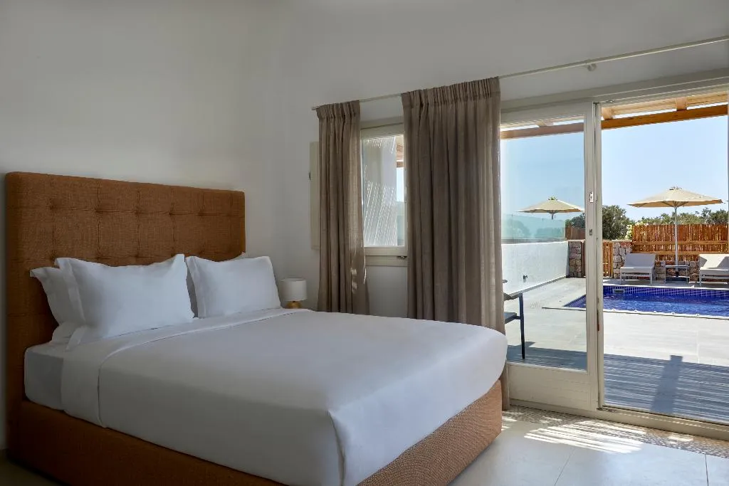 SUITE SEA VIEW Room, Sea Breeze Santorini Beach Resort, Curio Collectio, Santorini