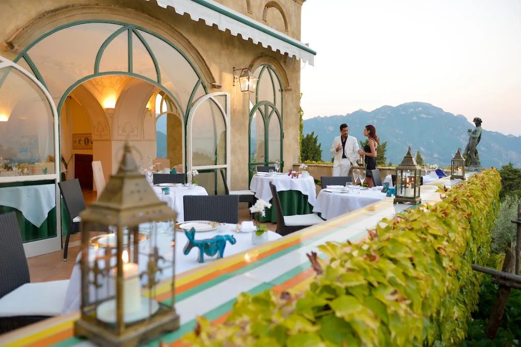 Restaurant, Villa Cimbrone, Naples