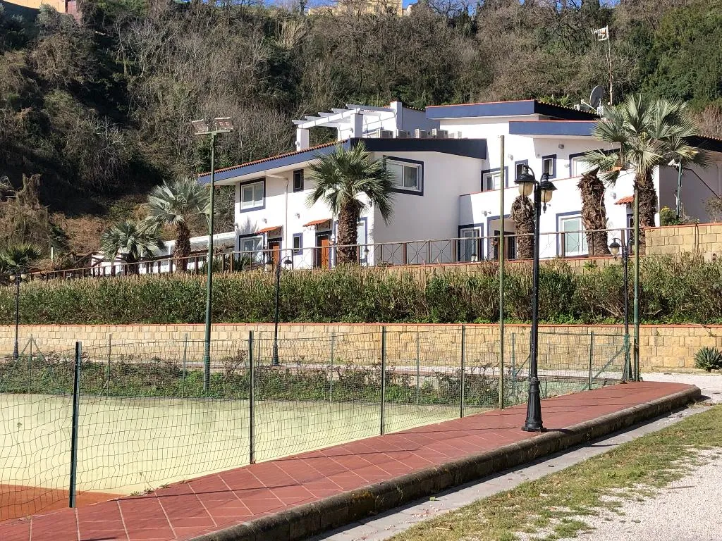 Sports and Entertainment, Agave Hotel, Naples