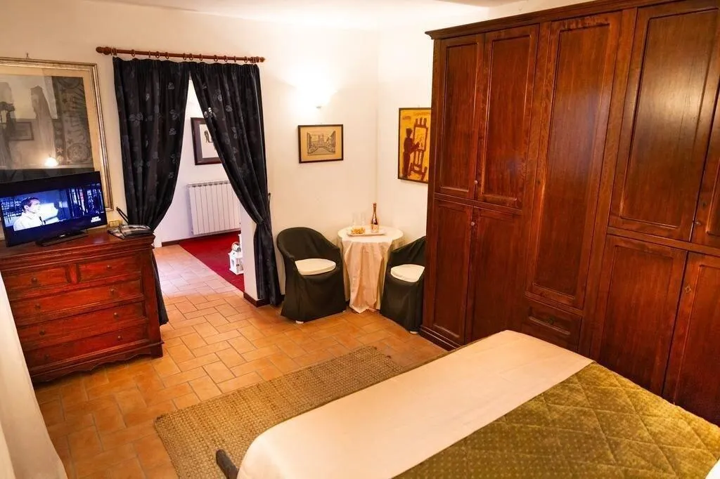 Room, Parco Delle Nazioni, Rome