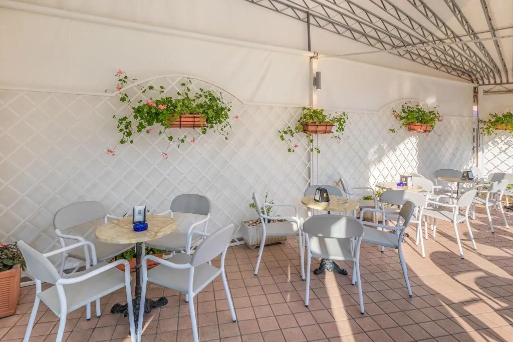 Restaurant, Hotel Austria, Venice