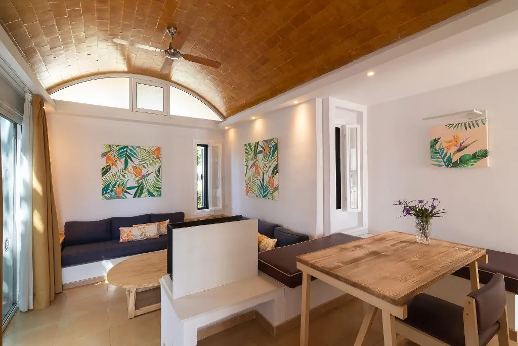 BUNGALOW ONE BEDROOM Room, Bungalows Cordial Biarritz, Gran Canaria