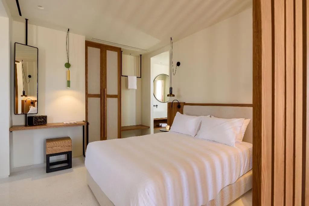 SUITE STANDARD Room, Potnia Theron Suites, Santorini