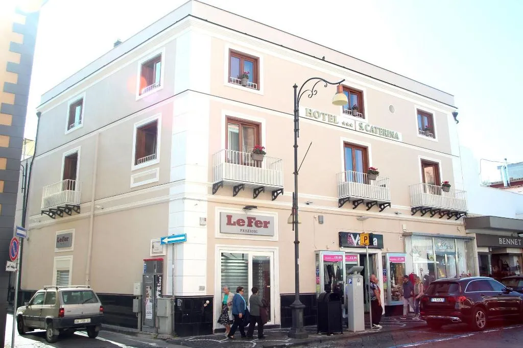 General view, Hotel Santa Caterina, Naples