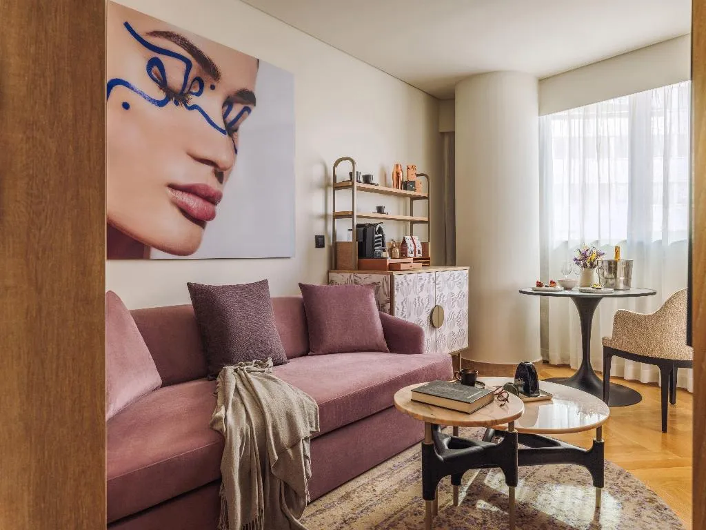 SUITE TWO BEDROOMS Room, Me Lisbon, Lisbon