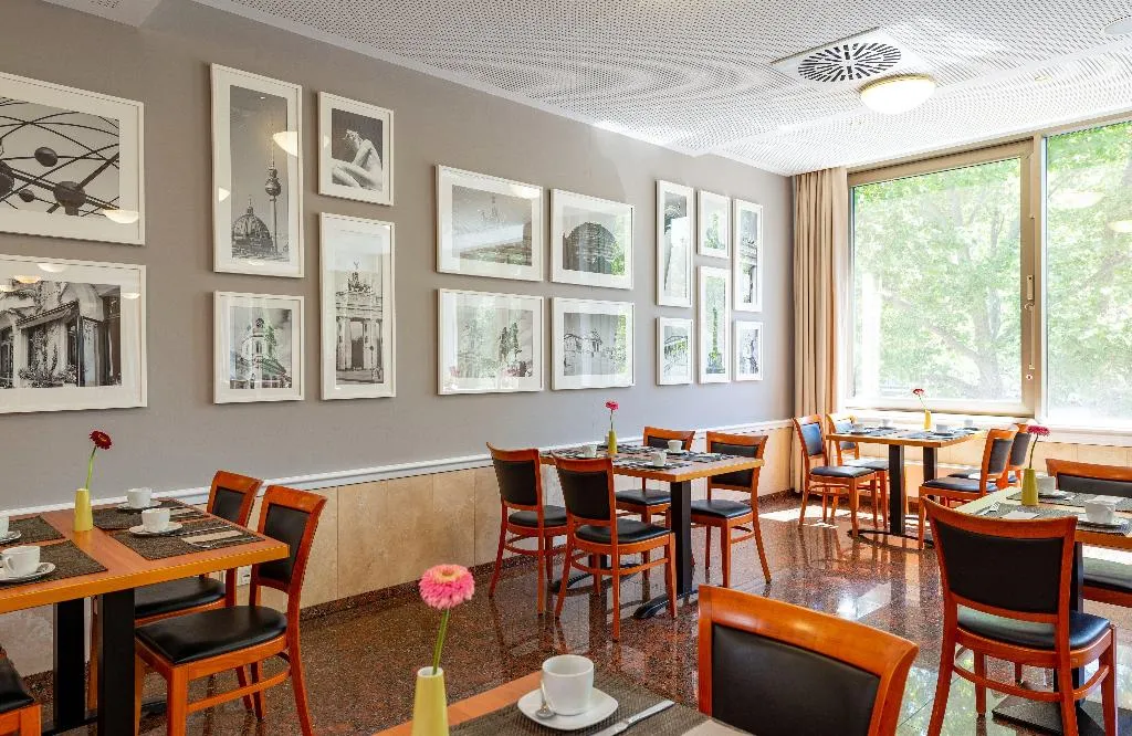 Restaurant, Leonardo Hotel Berlin KU’DAMM, Berlin