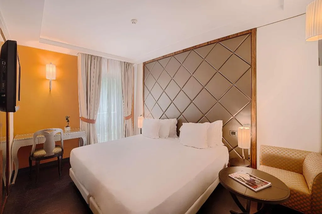 DOUBLE SUPERIOR Room, NH Collection Taormina, Taormina