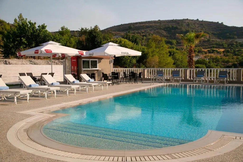 Pool, Archontiko Kiverniti, Cyprus