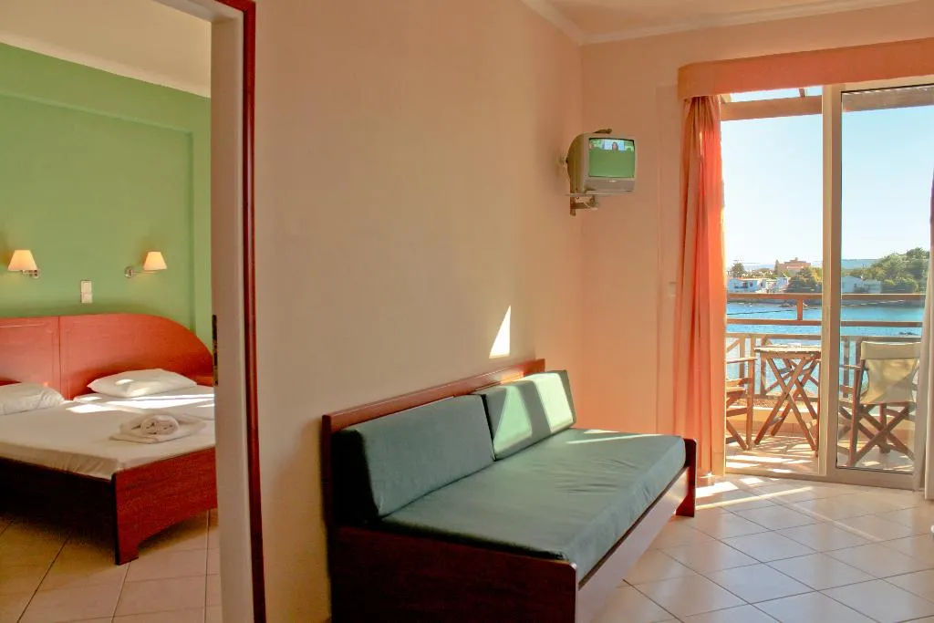 APARTMENT CAPACITY 3 Room, Porto Kalamaki, Crete