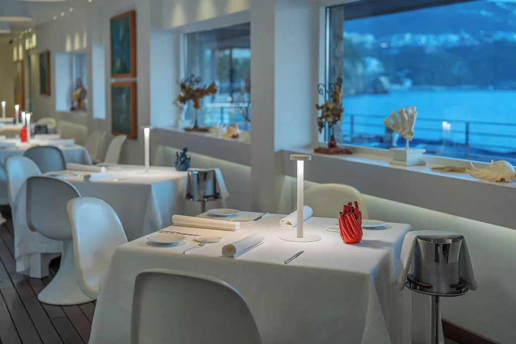 Restaurant, Capo La Gala Hotel & Wellness, Naples