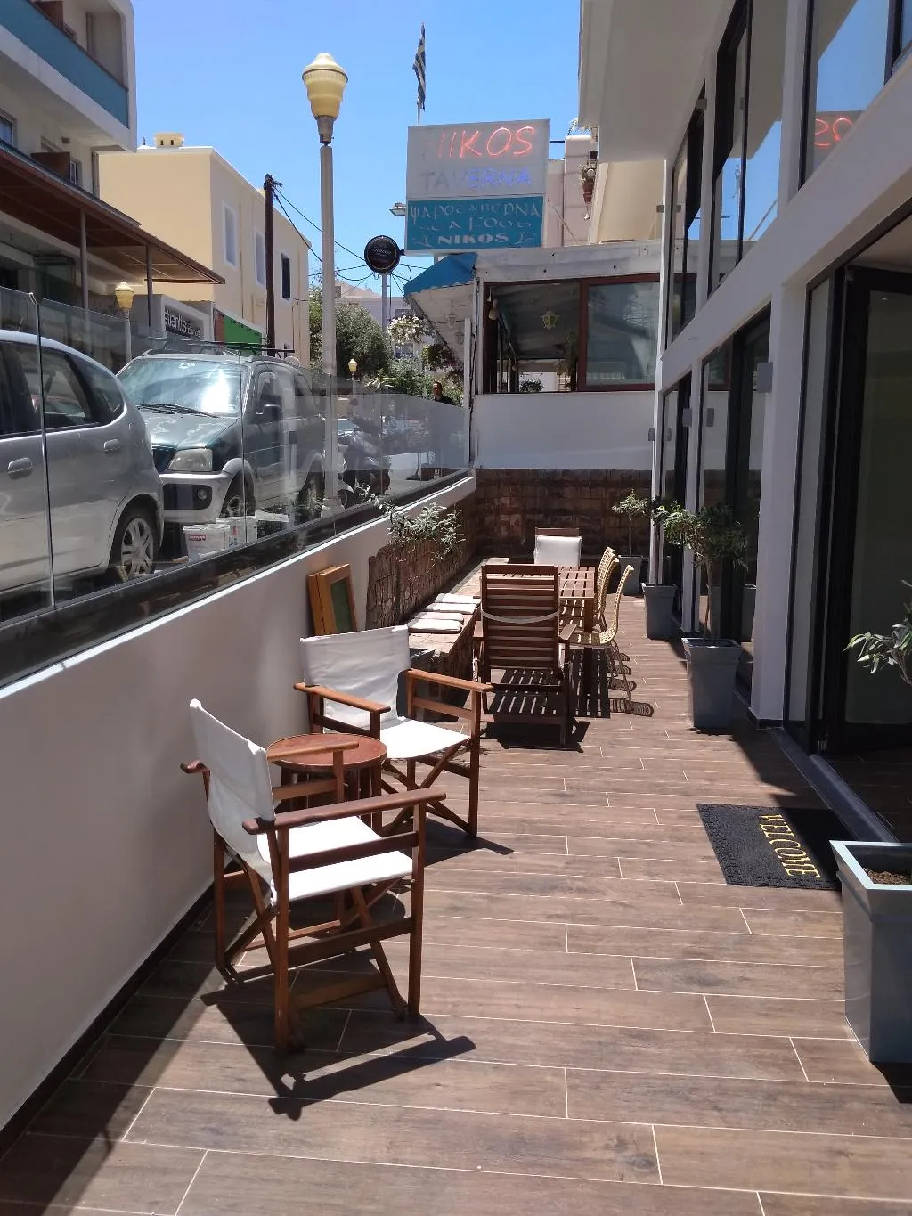 Terrace, New York, Rhodes