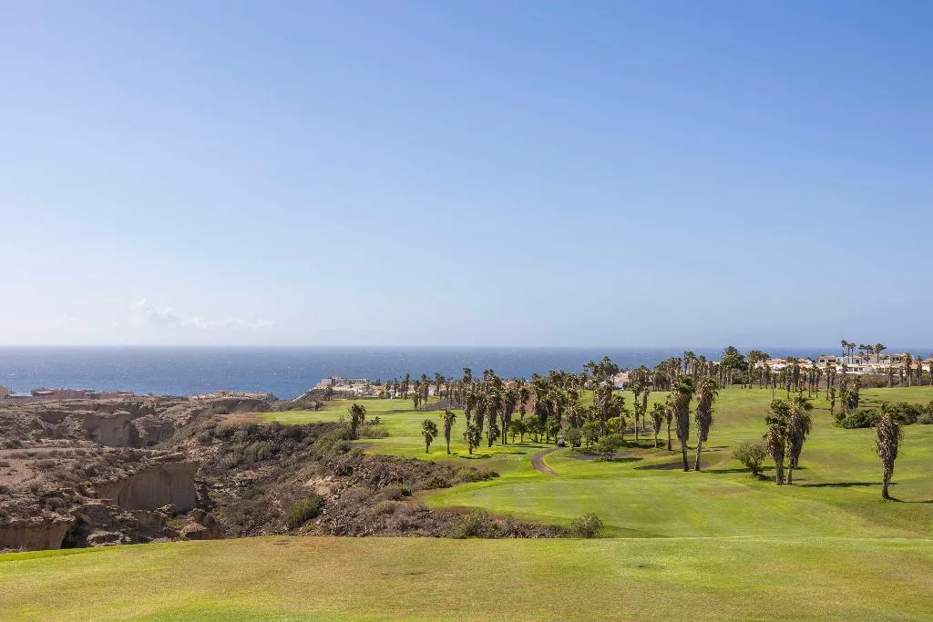 Sports and Entertainment, Barcelo Tenerife, Tenerife