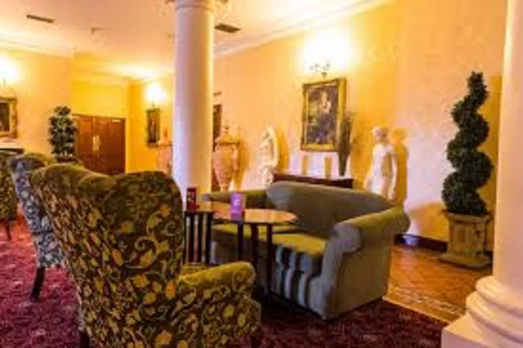Lobby, Sheldon Park Hotel & Leisure Centre, Dublin