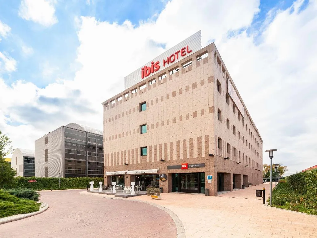 General view, Ibis Madrid Alcala H Garena, Madrid